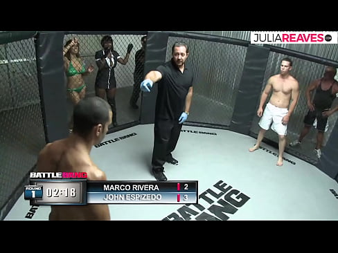 ❤️ Ultimate Fighter ቀለበቱ ውስጥ ከተጣላ በኋላ አንዲት ቁጥር ሴትን ትበዳለች። በፖርኖ %am.quizfarmature.ru